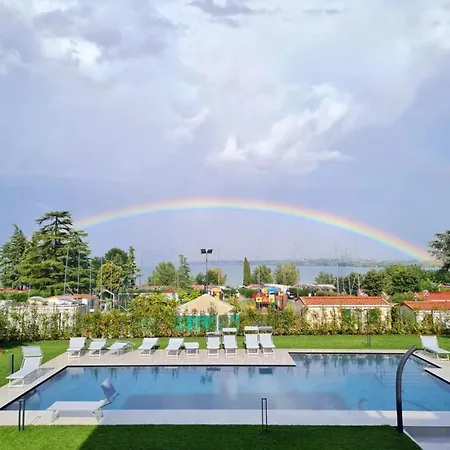 Sole Di Diana Luxury *