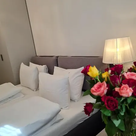 Apartment Sole Di Diana Luxury Peschiera del Garda