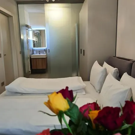 Apartment Sole Di Diana Luxury Peschiera del Garda