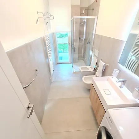 Sole Di Diana Luxury *